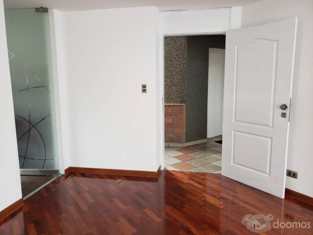 Venta departamento 82m2 en Montesclaros 165  departamento 308 Urbanización la virreina  Santiago de surco –Lima