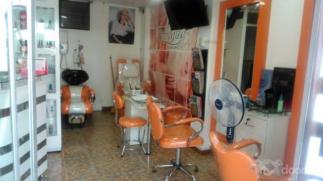 Traspaso de un Bonito Salon de Belleza