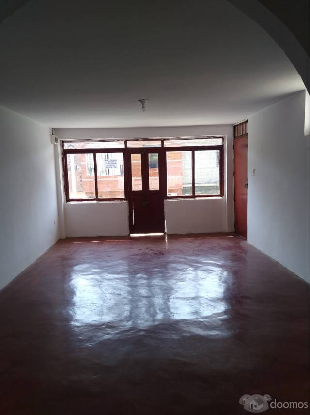 Alquiler de Departamento Amplio en 2do Piso