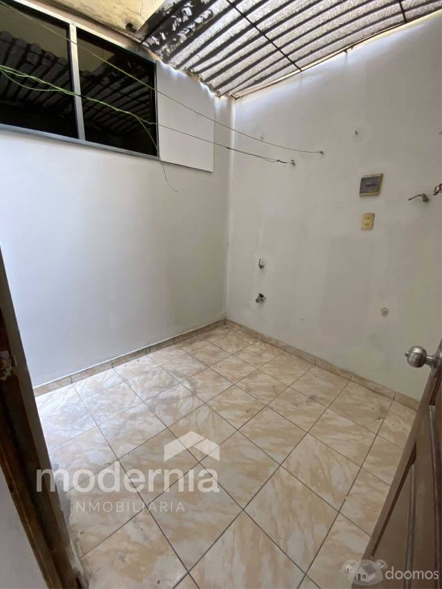 Se vende Minidepa 1er Piso - Las Praderas La Molina