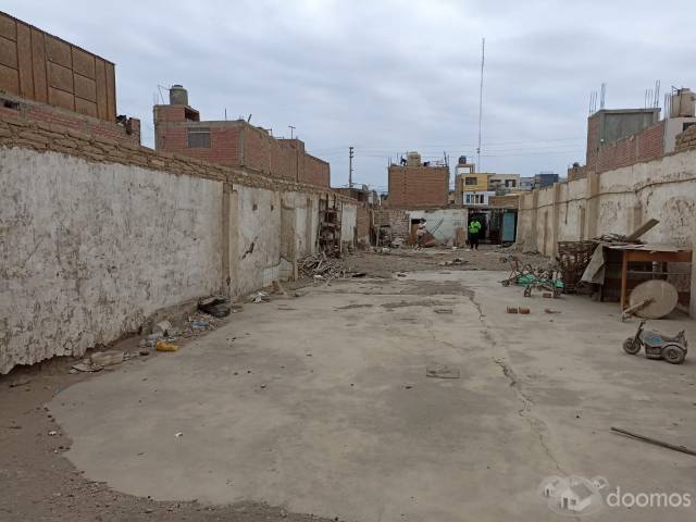 Terreno de 412 m2 en el centro de Huacho, a 5 cuadras de la Municipalidad. Para negocio o proyecto de vivienda