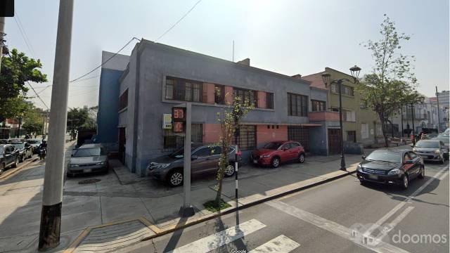 VENTA DE INMUEBLE EN ESQUINA