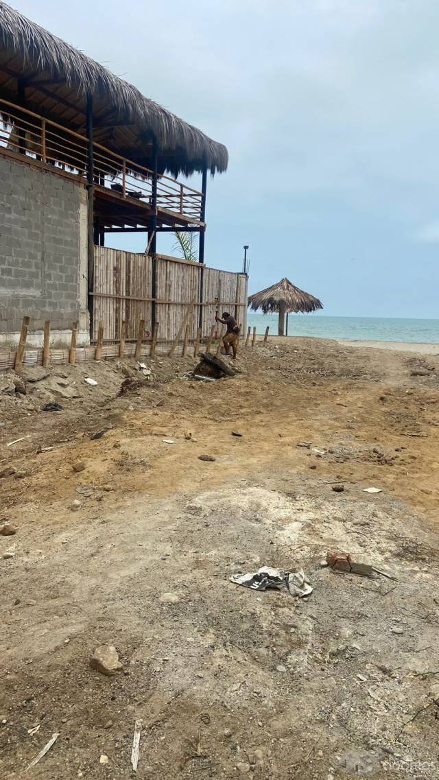 Vendo Terreno caleta Grau frente al mar