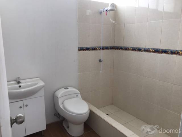 Vendo Casa Asia - Frente al Boulevard