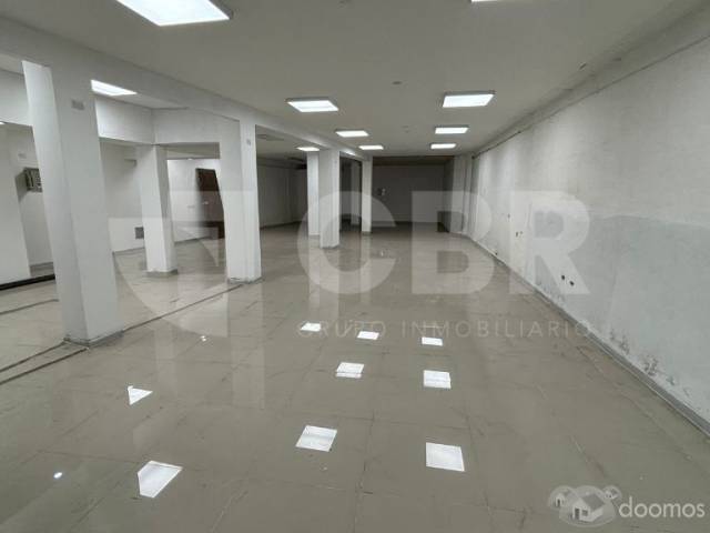 ALQUILER LOCAL COMERCIAL EN SAN JUAN DE MIRAFLORES