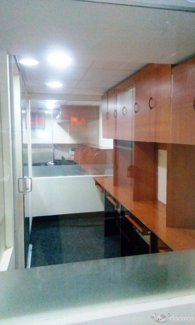 ALQUILER DE OFICINAS  PARA  CALL  CENTER  -  MIRAFLORES