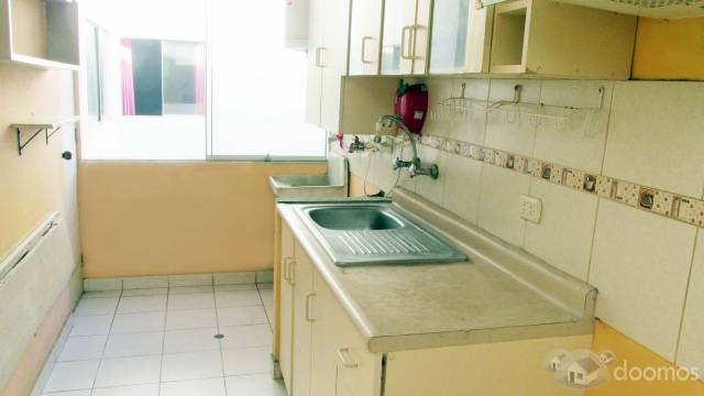 VENDO DEPARTAMENTO CON AZOTEA  Y ESTACIONAMIENTO INCLUIDO