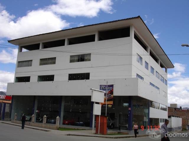 CAJAMARCA, LOCAL COMERCIAL, AT. 1720 M², AC. 3000 M², SALIDA A LA MINA CONGA