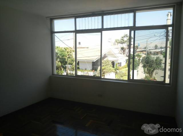 VENDO HERMOSA CASA EN TACNA