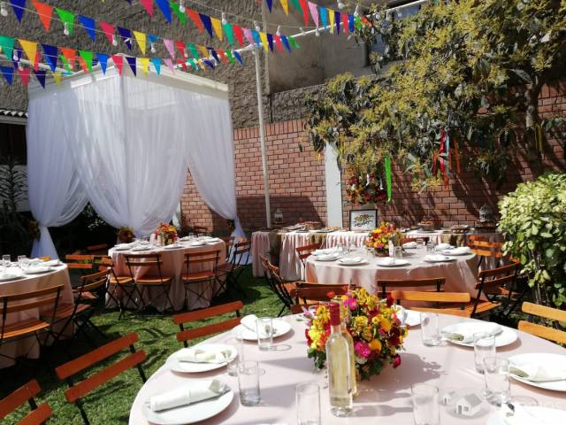 SE ALQUILA HERMOSA CASA CON JARDIN PARA FIESTAS INFANTILES Y BABY SHOWERS EN SAN BORJA