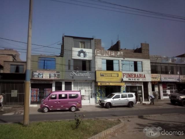 ALQUILER DE LOCAL COMERCIAL (ZONA DE BANCOS)