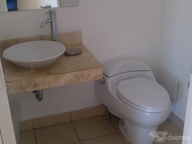 Dpto. zona Marriott, con balcon, 2 dormit, amoblado, $1200