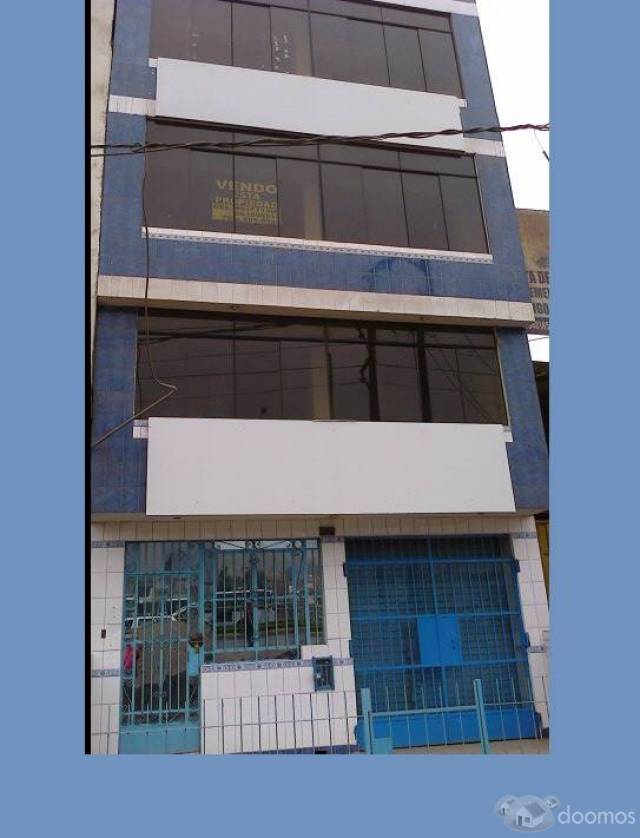 Vendo Casa/Local de 04 Pisos a 160Mil dolares en Av. Tupac Amaru, Independencia