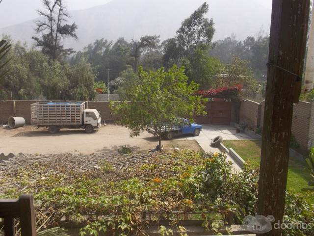 SE VENDE CASA A PRECIO DE TERRENO EN CHOSICA