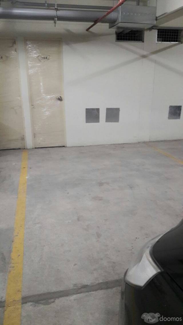 Alquilo departamento con 2 cocheras y  1 almacén (espalda de PentaMall Próceres en Surco)