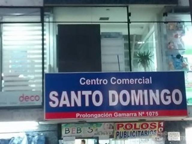 SE VENDE O ALQUILA LOCAL COMERCIAL EN GAMARRA