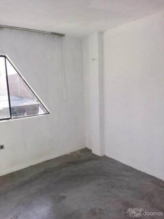 Venta de casa   Tercer piso;