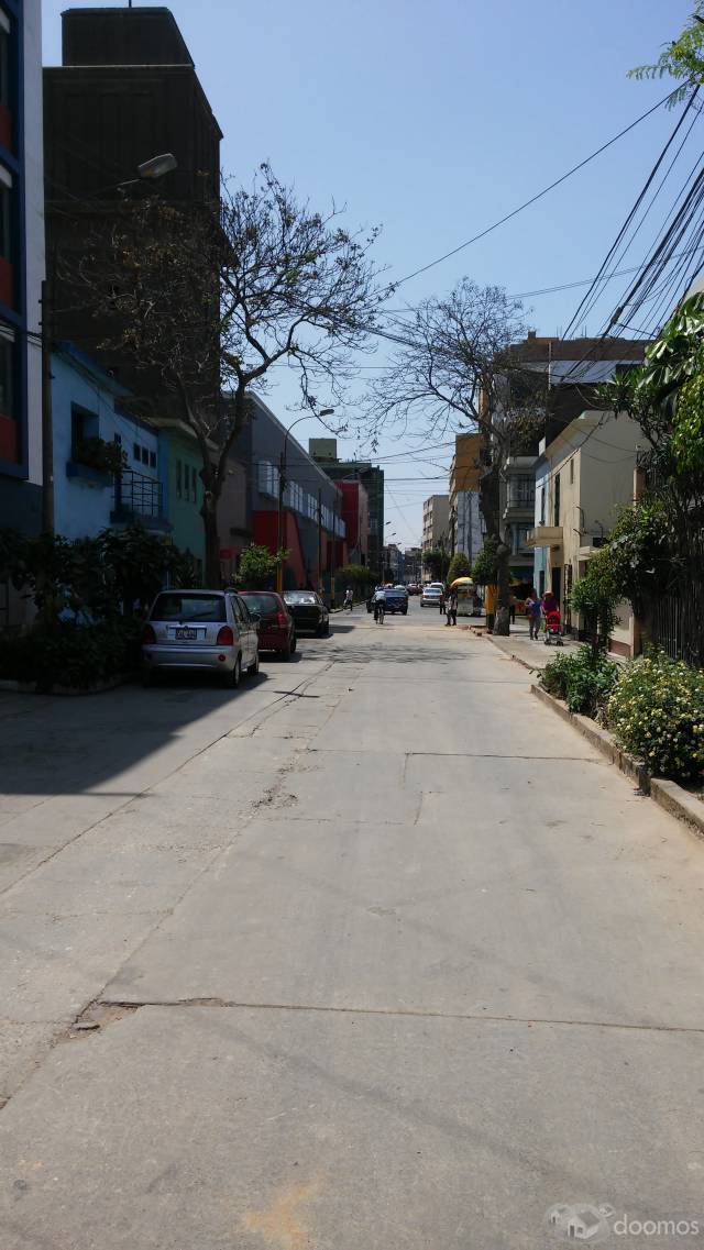 SE VENDE PROPIEDAD A VALOR DE TERRENO - BREÑA