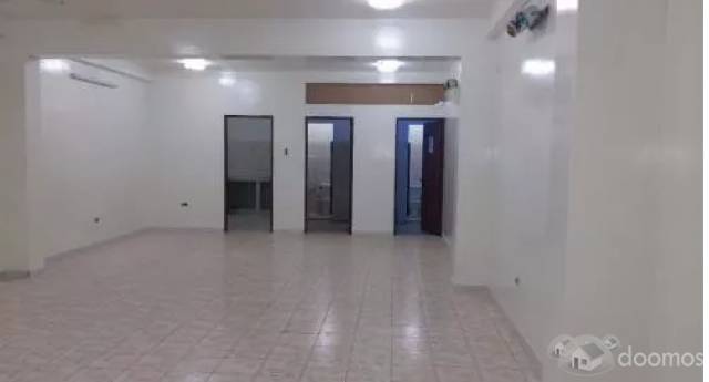 Se Alquila Local Comercial 120m2 1er Piso