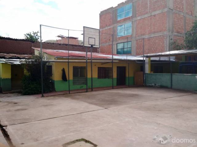 VENDO CASA EN AV. INFANCIA DE 850M2