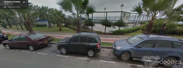 MIRAFLORES: VENDO CASA EN EXCELENTE ZONA RESIDENCIAL