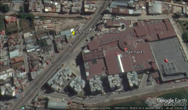 VENDO CASA COMERCIAL A PRECIO DE TERRENO- FRENTE AL REAL PLAZA DE CAJAMARCA.