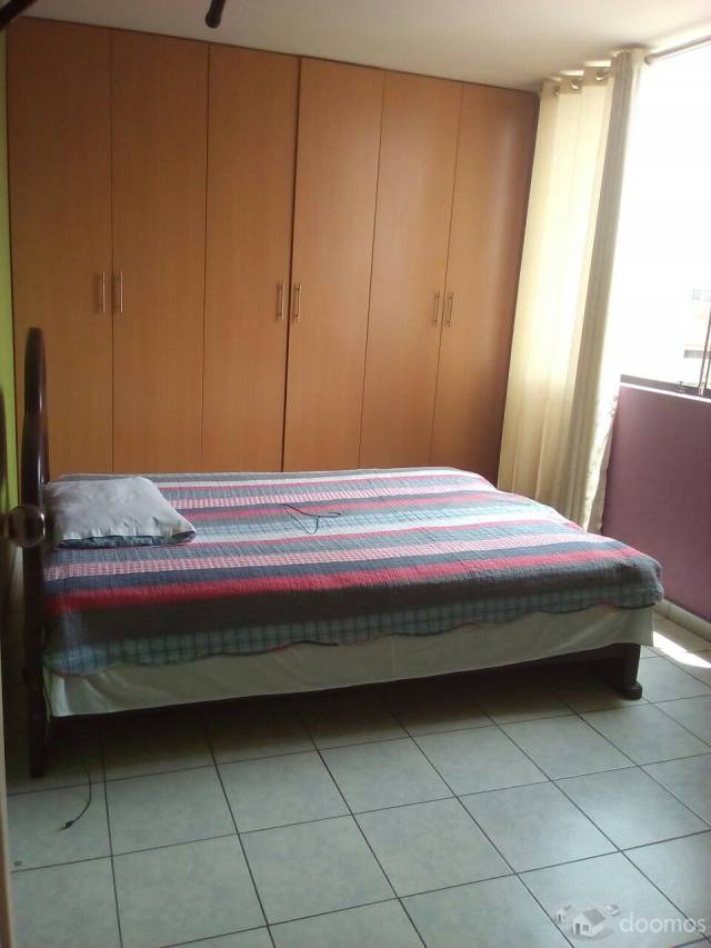 Vendo Amplio Departamento - 3er Piso