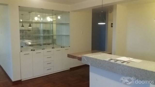 VIVA EN UN AMBIENTE DE LUJO Y CONFORT  HERMOSO DUPLEX Zona Residencial de San Carlos