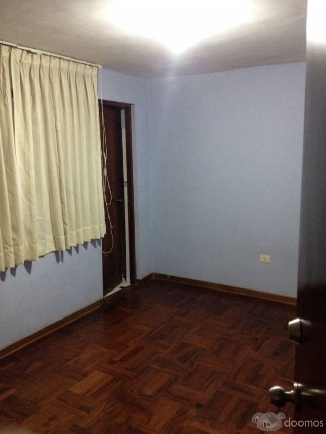 Lujosa y céntrica habitación para señorita