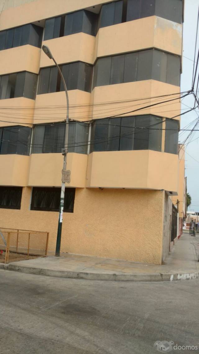 VENTA DE DEPARTAMENTO EN MANUEL RAYGADA 126