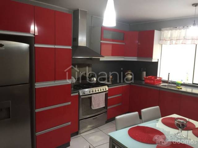 VENDO EXCLUSIVA CASA EN EL DISTRITO DEL CALLAO USD 195,000