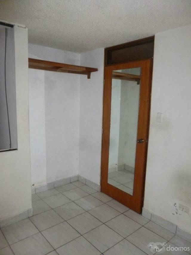 OCASION VENDO DEPARTAMENTO A UNA CUADRA DE PLAZA VEA EN CDRA 1 DE AV. AYACUCHO