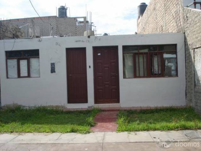 VENTA CASA UN PISO - URB EL PACIFICO