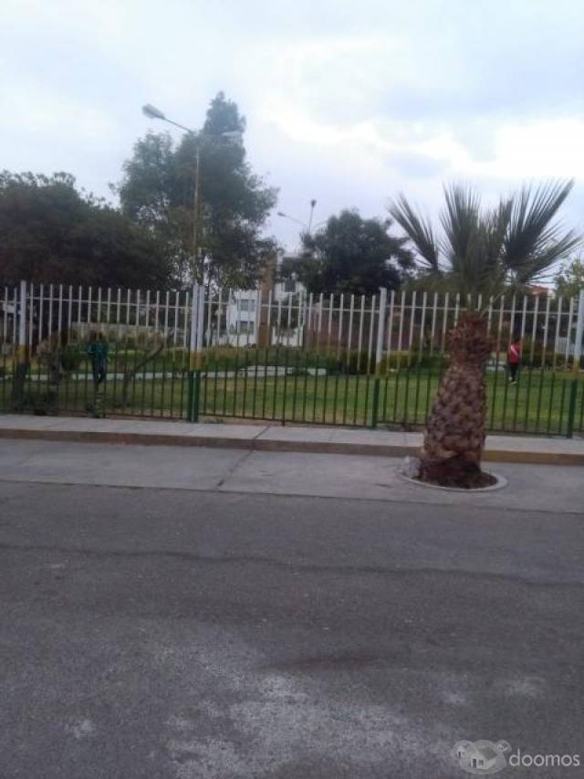 Ocasión Vendo Departamento en 1er Piso, Frente a Parque con Cochera