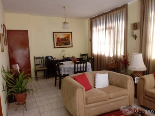 VENTA DE CASA EN LOS GERANIOS