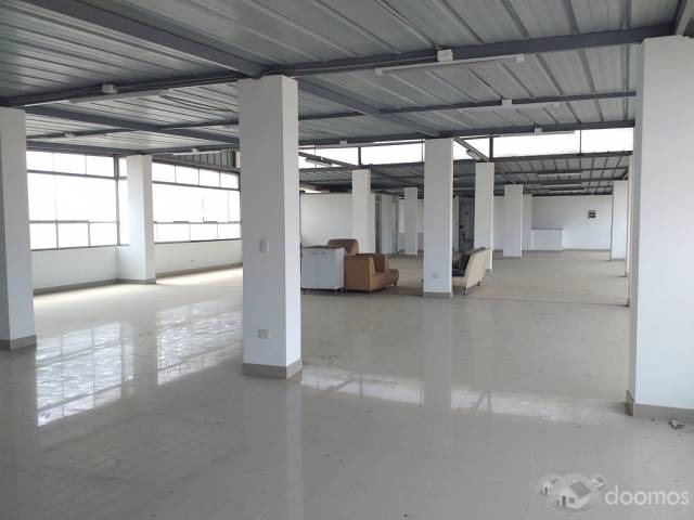 ALQUILO LOCAL CHORRILLOS 270m2 - Buena Ubicacion - Nuevo