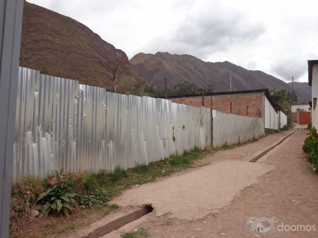 VENDO POTENCIAL TERRENO EN URUBAMBA  A DOS CUADRAS DE PARKE SEÑOR DE TORRECHAYOC  ÁREA 1002 m2, DOCUMENTOS EN REGLA