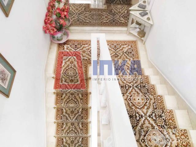 HERMOSA CASA EN VENTA EN EXCELENTE ZONA DE LA MOLINA