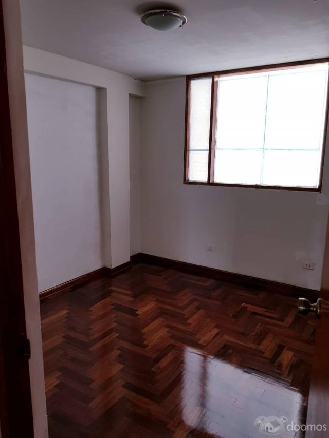 SE REMATA DEPARTAMENTO EN SAN BORJA