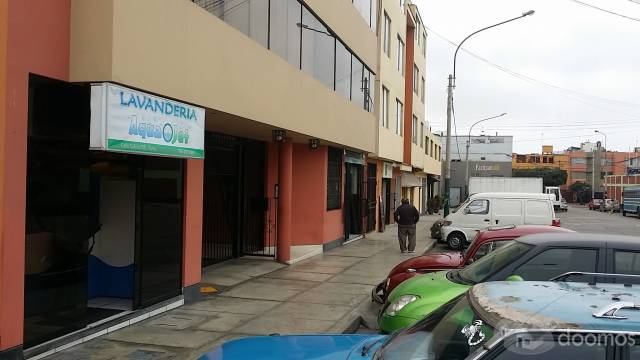 Se aquila local comercial en Surco