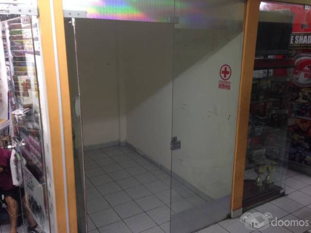 SE VENDE LOCAL COMERCIAL