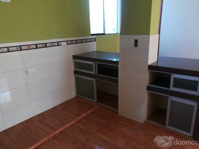 VENTA DE CASA NUEVA DE 3 PISOS C/6 DEPARTAMENTOS