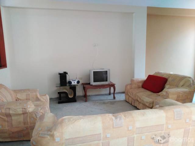 SE VENDE CASA EN MANCHAY BAJO