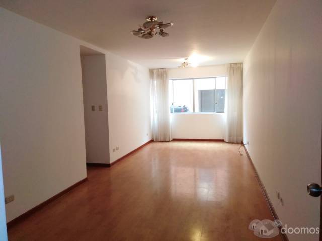 DEPARTAMENTO EN PRIMER PISO EXCLUSIVO + COCHERA PRIVADA