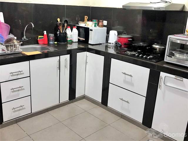 Vendo departamento Urb Los Rosales Surco