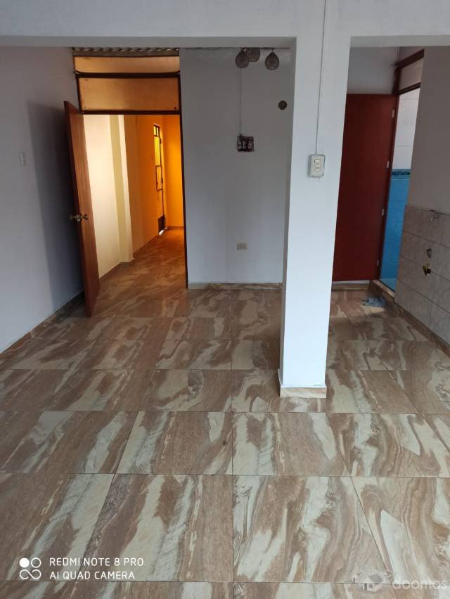 DEPARTAMENTO 2DO PISO MAS AIRES EN SANTA ANITA