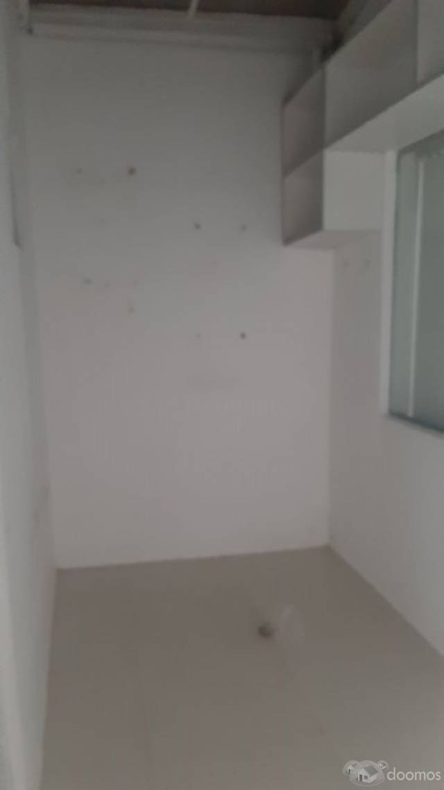 EN VENTA DEPARTAMENTO EN AV. TOMASA TITOCONDEMAYTA