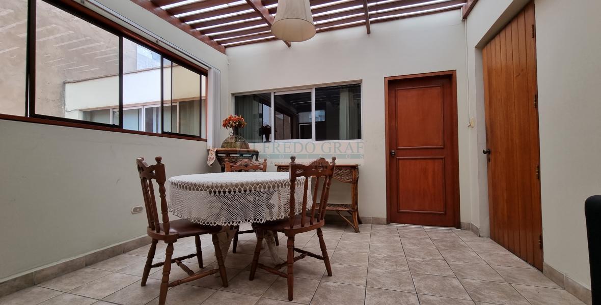 Casas como Oficina Venta CAL. Los Halcones  - SAN ISIDRO